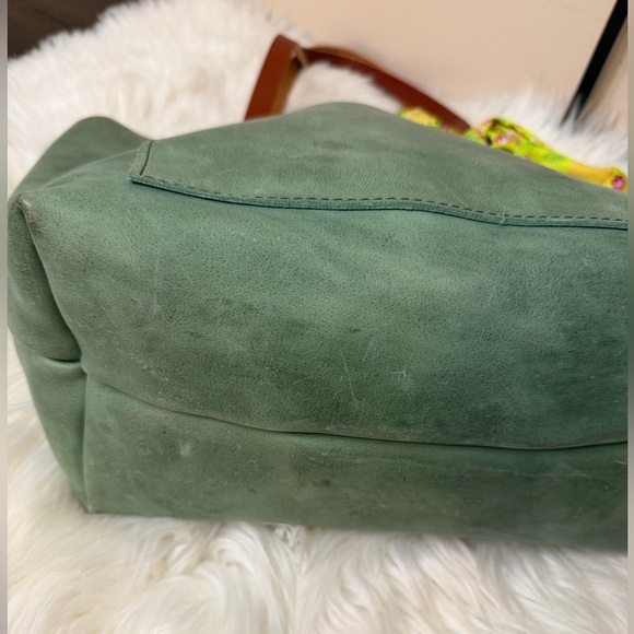 Portland Leather Green Tote with Brown Straps - Picture 4 of 11